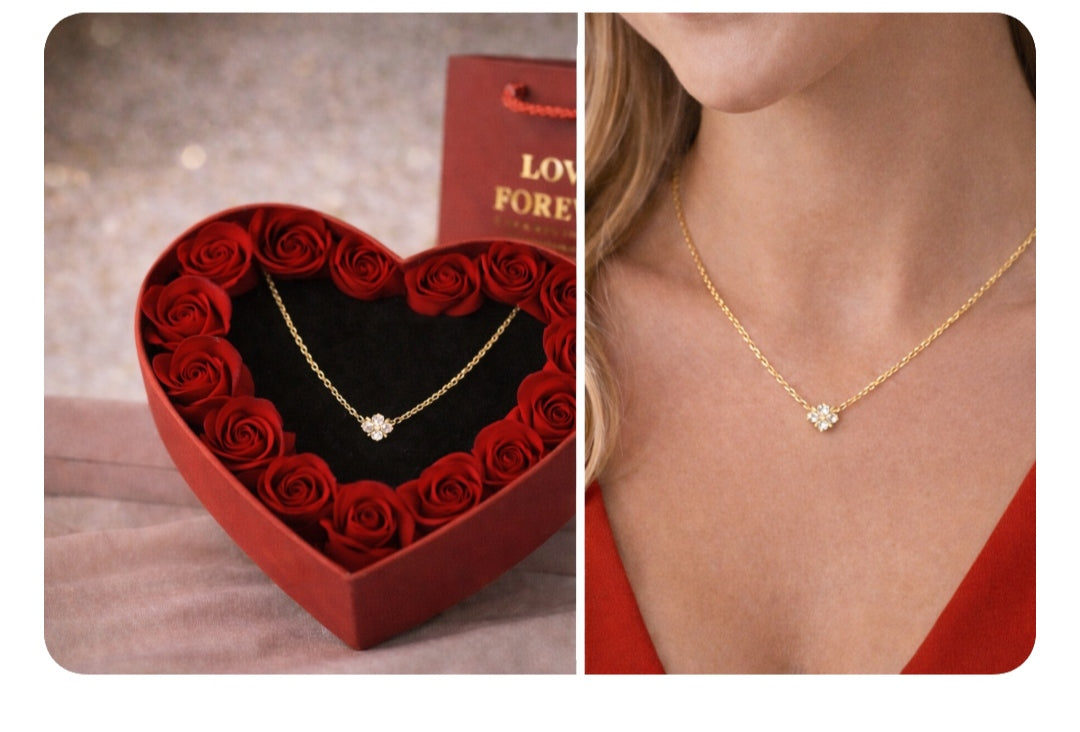 Naszyjnik kwiatuszek, złoty z kryształkami. Prezent na Walentynki
